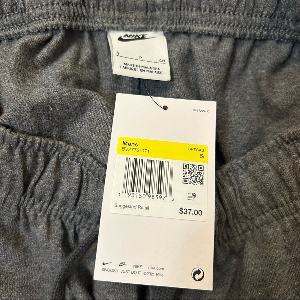 Nike Men's Shorts Standard Fit at Knee high in Gray Size S - Picture 9 of 10